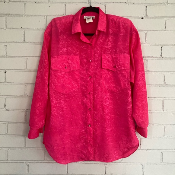 Vintage 1980’s Hot Pink Satin Lounge Set - Picture 4 of 5